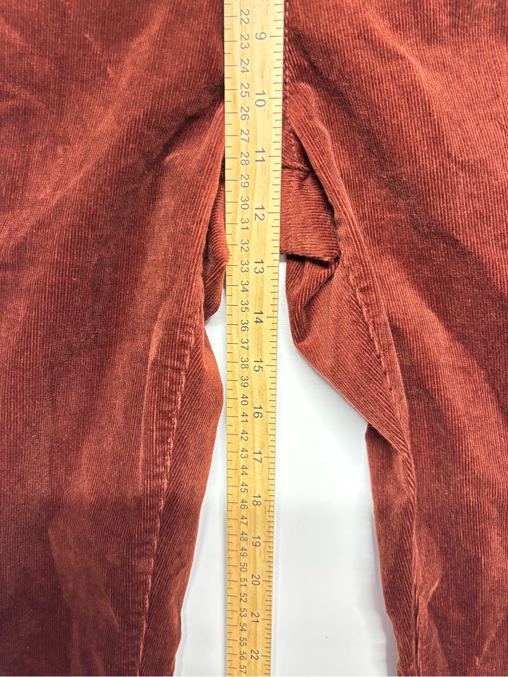 ✨Jones & Co Jones New York Burgundy Corduroy Pants Straight-Leg Crop Size 10 - Picture 13 of 16